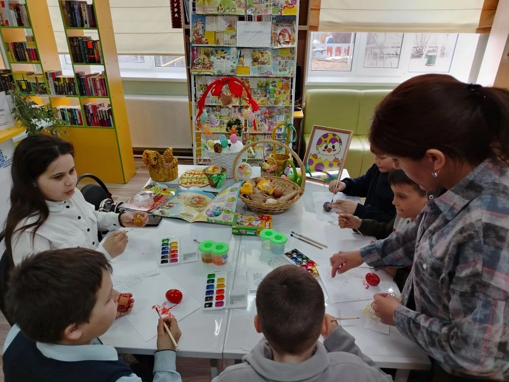 Фольклорные посиделки «Пасхальный благовест»