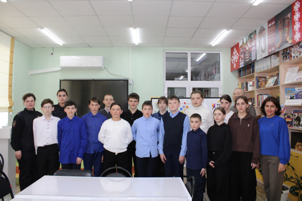 Круглый стол «Специфические яды» на площадке Территории общения подростков