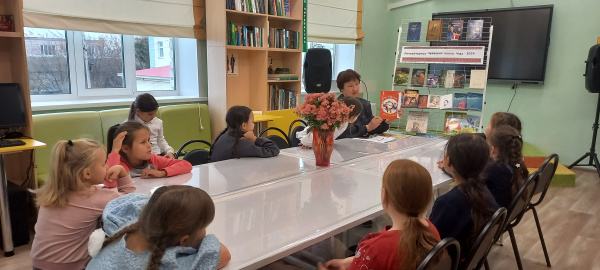 Литературное путешествие по страницам книг чувашских авторов в рамках республиканского фестиваля-конкурса «Литературная Чувашия: самая читаемая книга 2024 года»