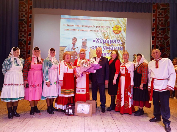 Алефтина Лукианова приняла участие на первом зональном этапе Межрегионального конкурса «Восславим женщину родную! - 2025»