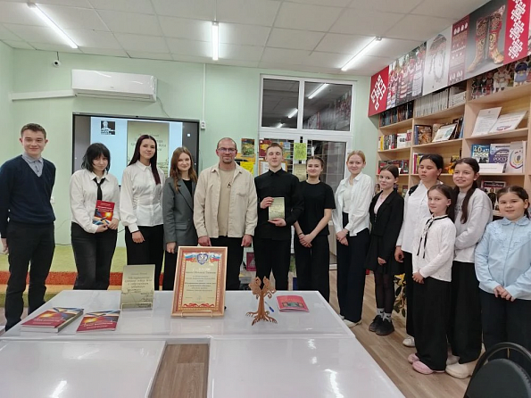 Авторский вечер «Лит мост: автор – книга - читатель» в рамках программы «Пушкинская карта»