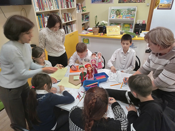 Творческое мероприятие «Я рисую своё многонациональное село»