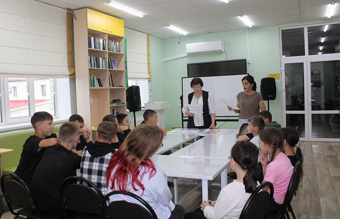 Тематическая программа «Праздник дружбы и добра» в рамках проекта Главы Чувашской Республики Олега Николаева «Яркое лето Чувашии»