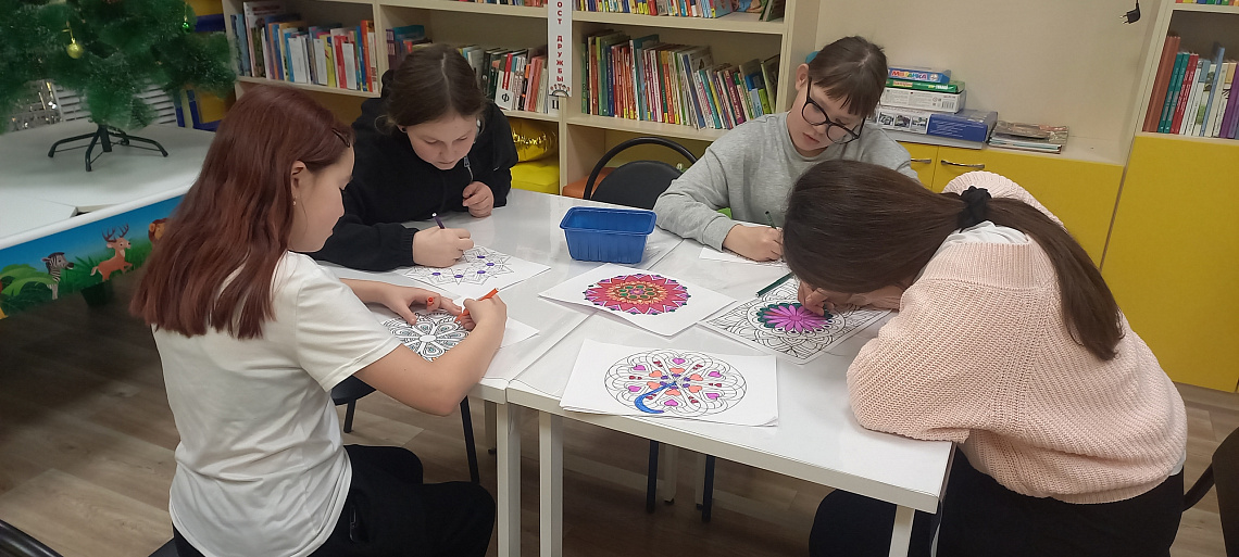 Рождественские посиделки «Рождества волшебные мгновения» на площадке Территории общения подростков